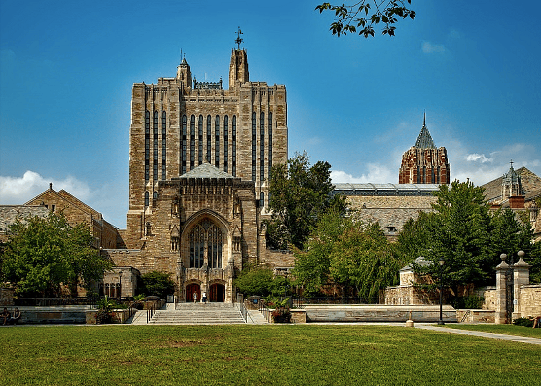 #20. Yale University