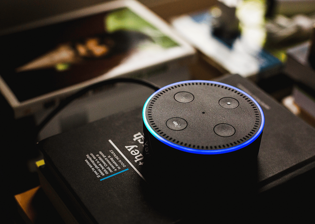 Virtual home assistants