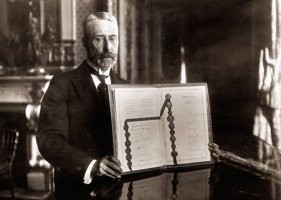 1928: The Kellogg-Briand Pact