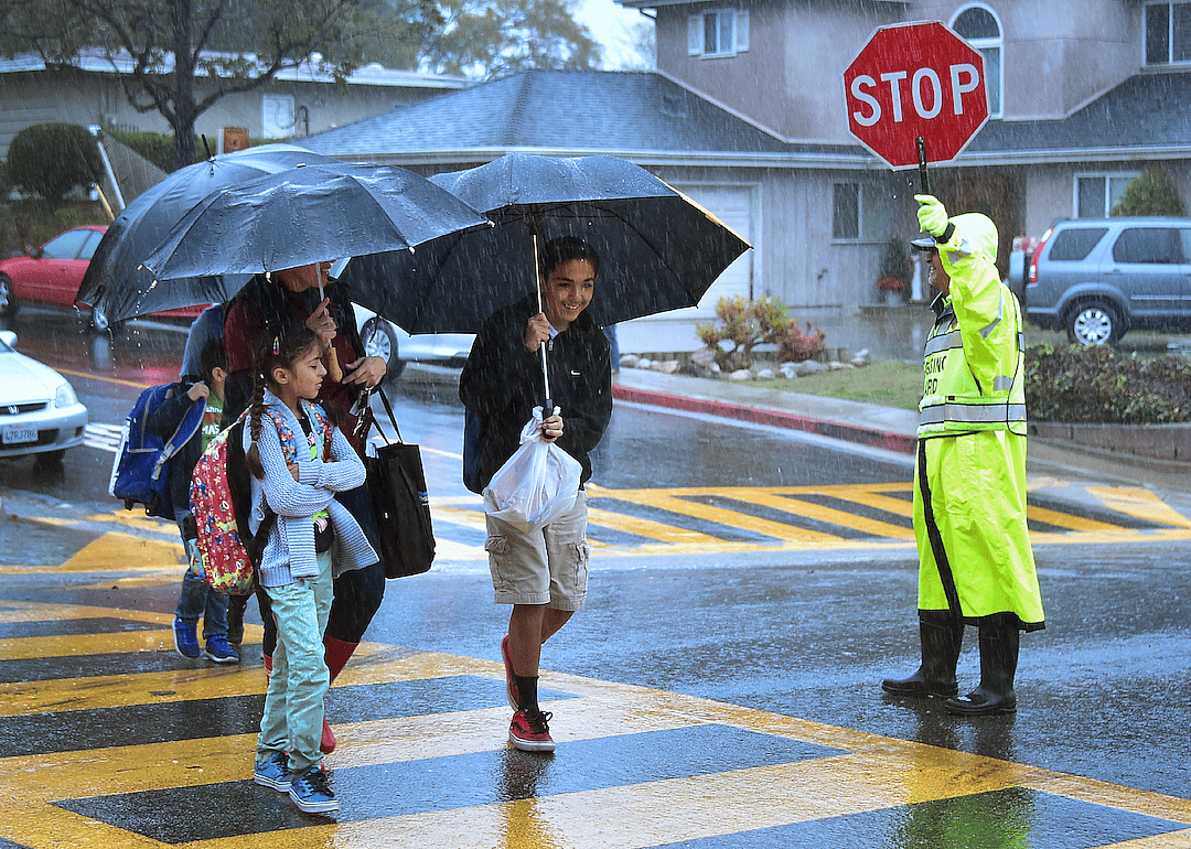 #37. Crossing guards