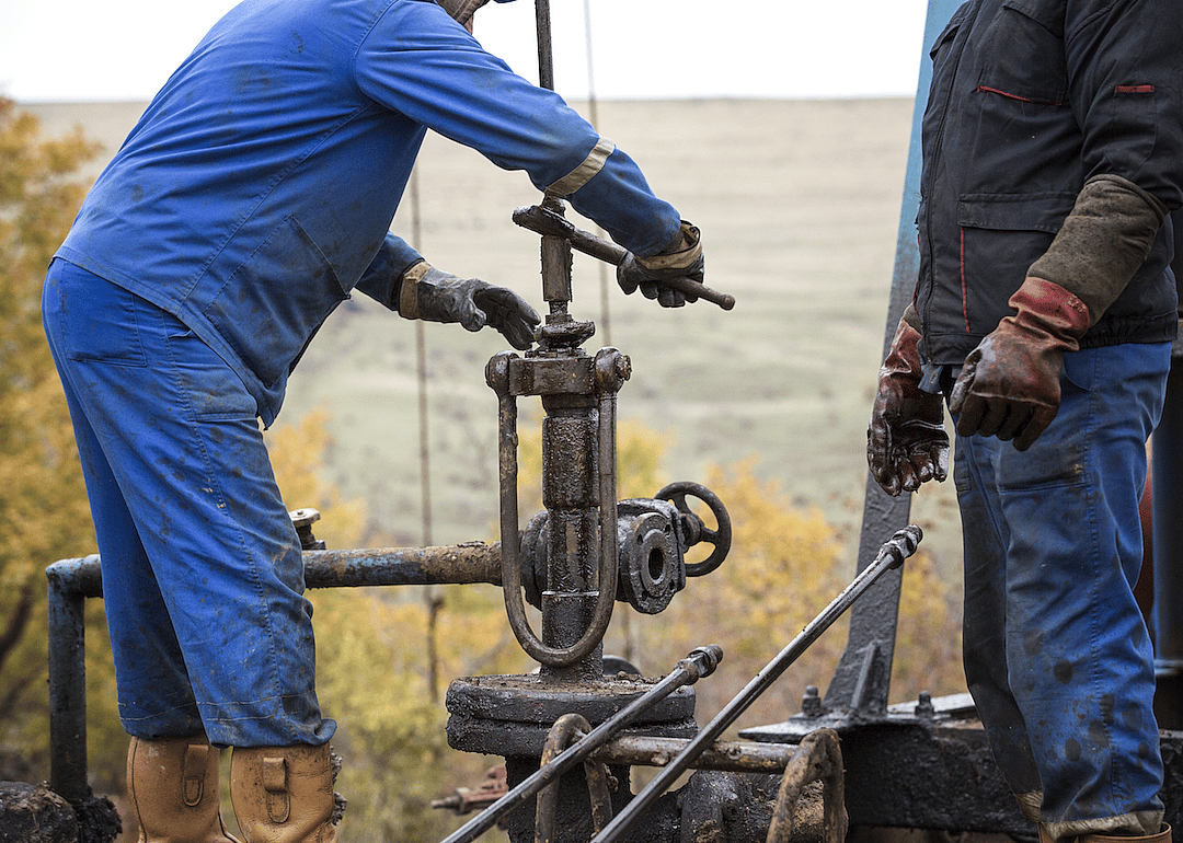 #27. Roustabouts, oil and gas