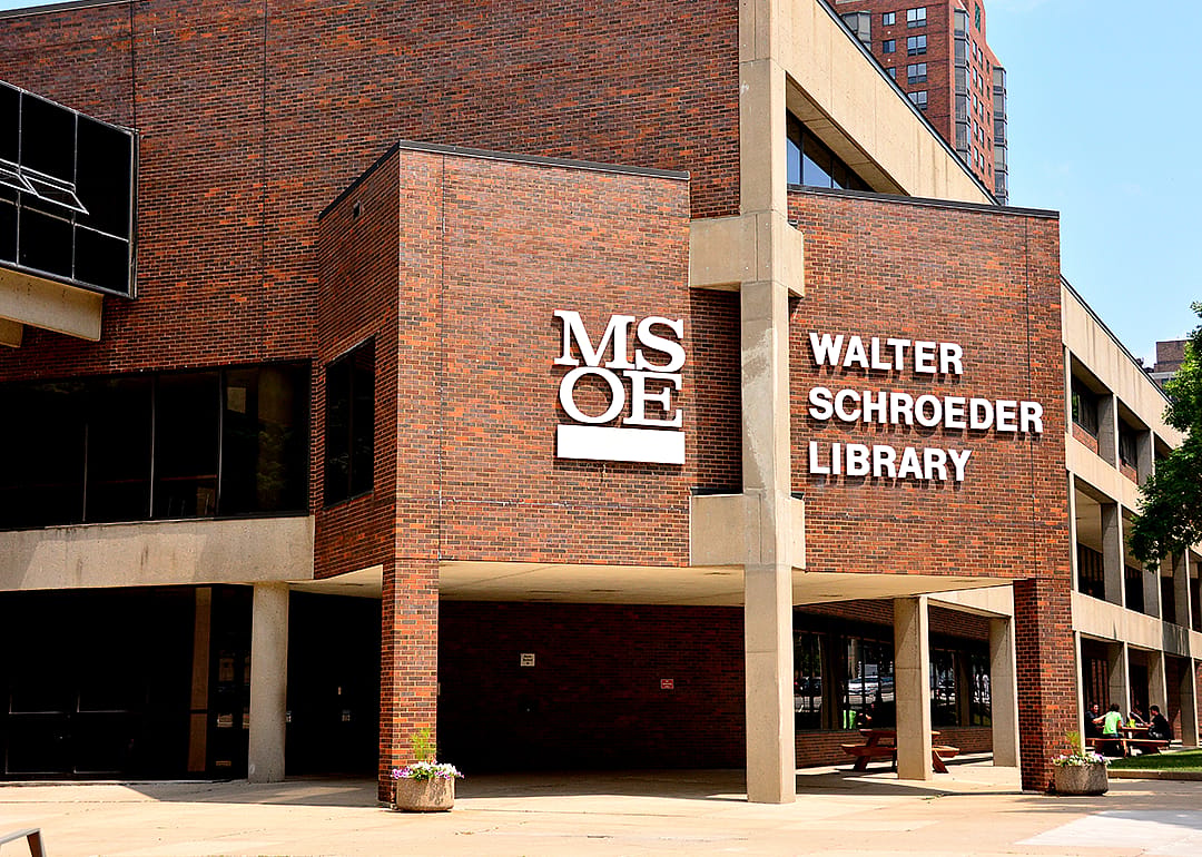 Exterior of the MSOE Walter Schroeder Library.