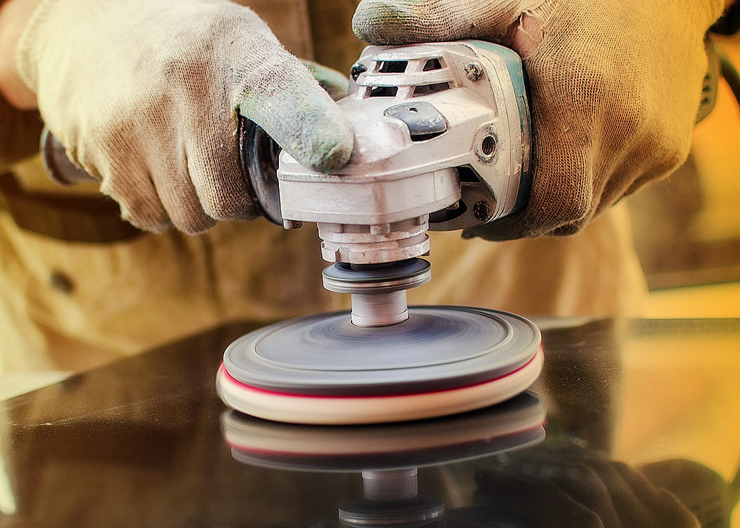 #41. Grinding and polishing workers, hand