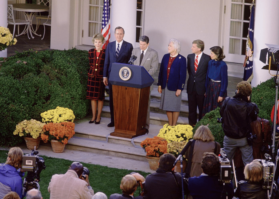 1988: A Rose Garden welcoming ceremony