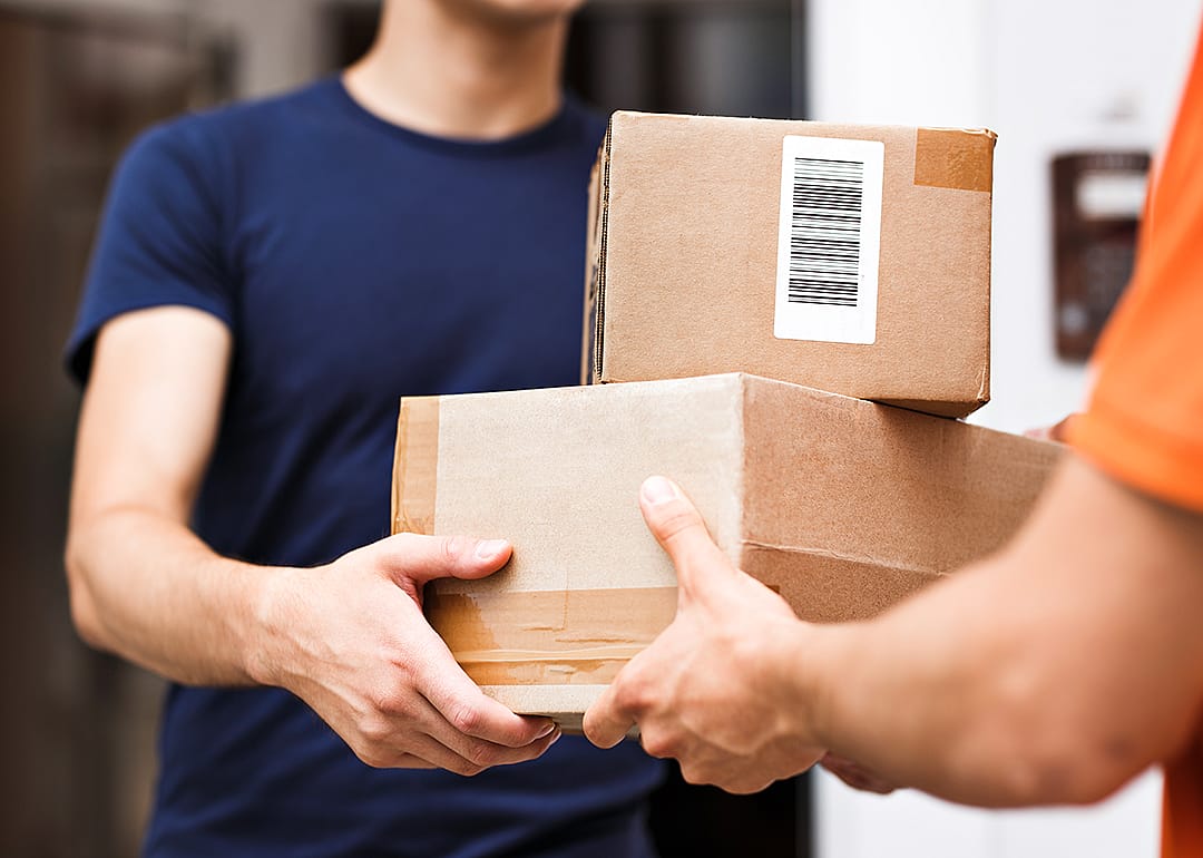 #27. Couriers and Messengers