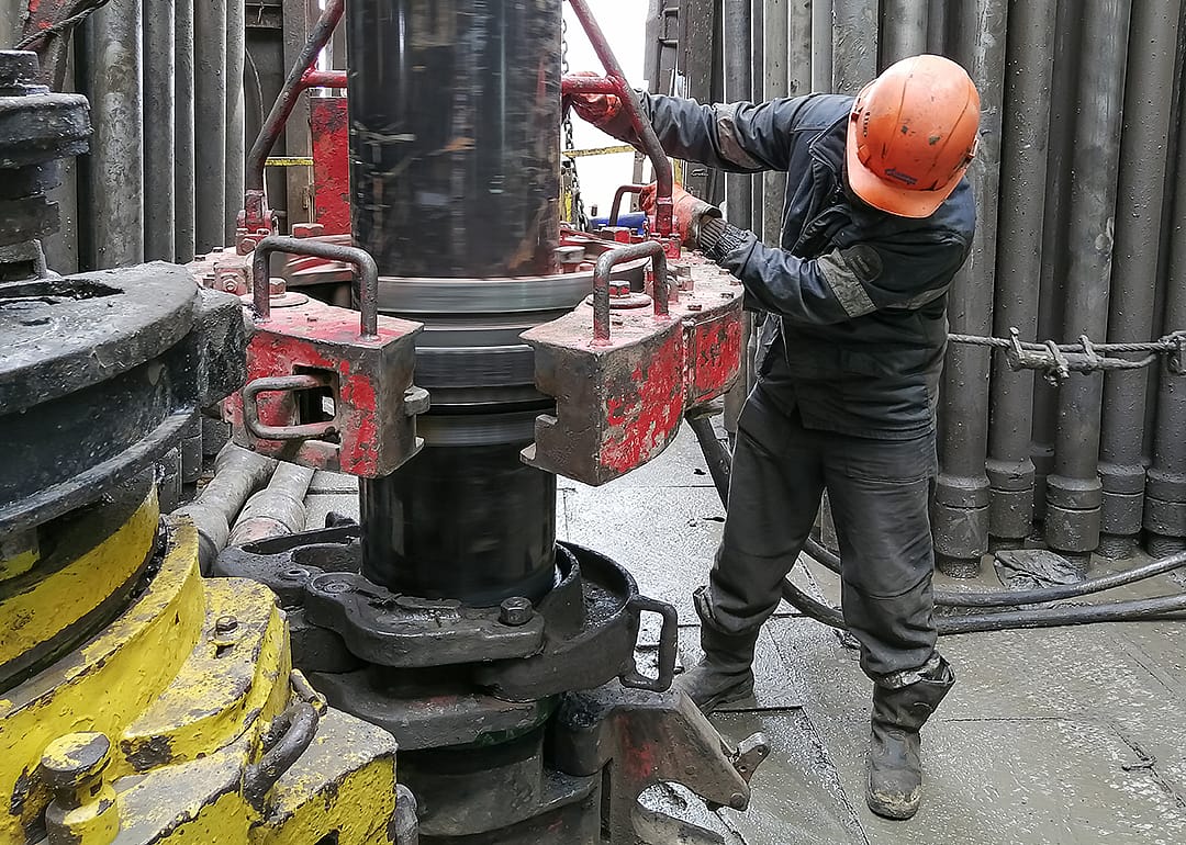 #44. Rotary drill operators, oil and gas