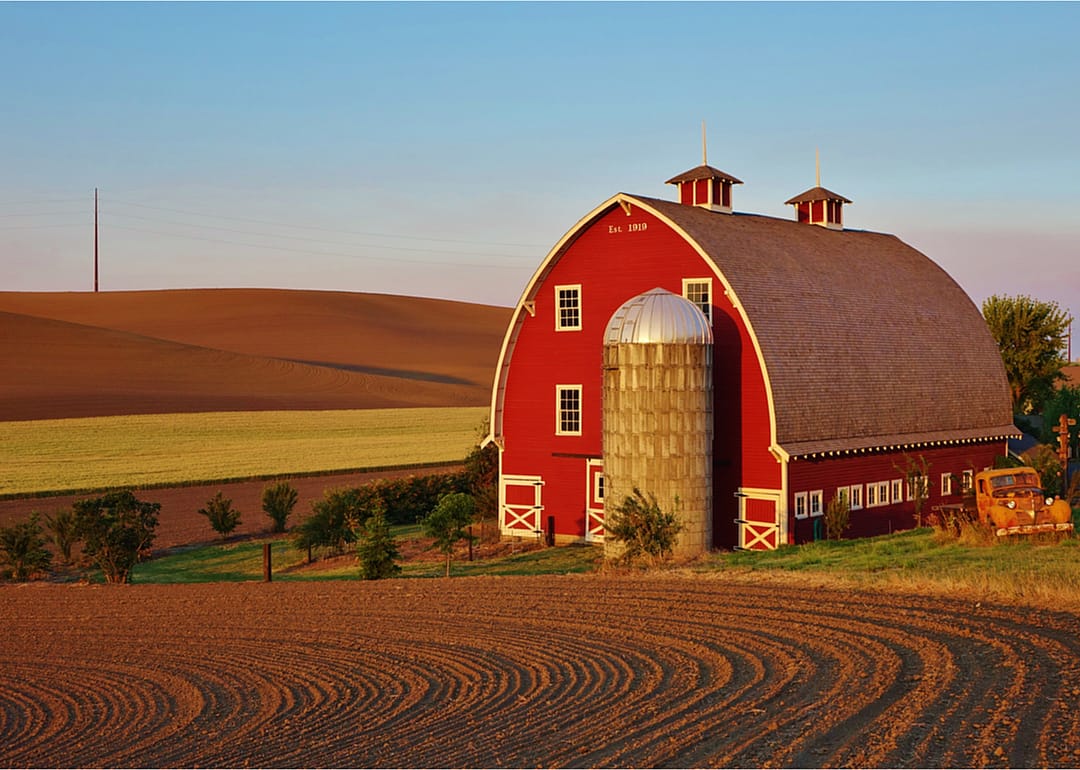 There are about 2 million US farms