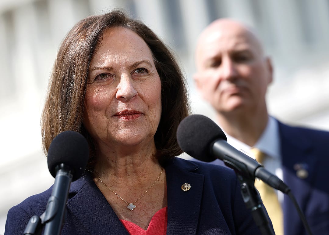 Senator Deb Fischer speaks at press conference.