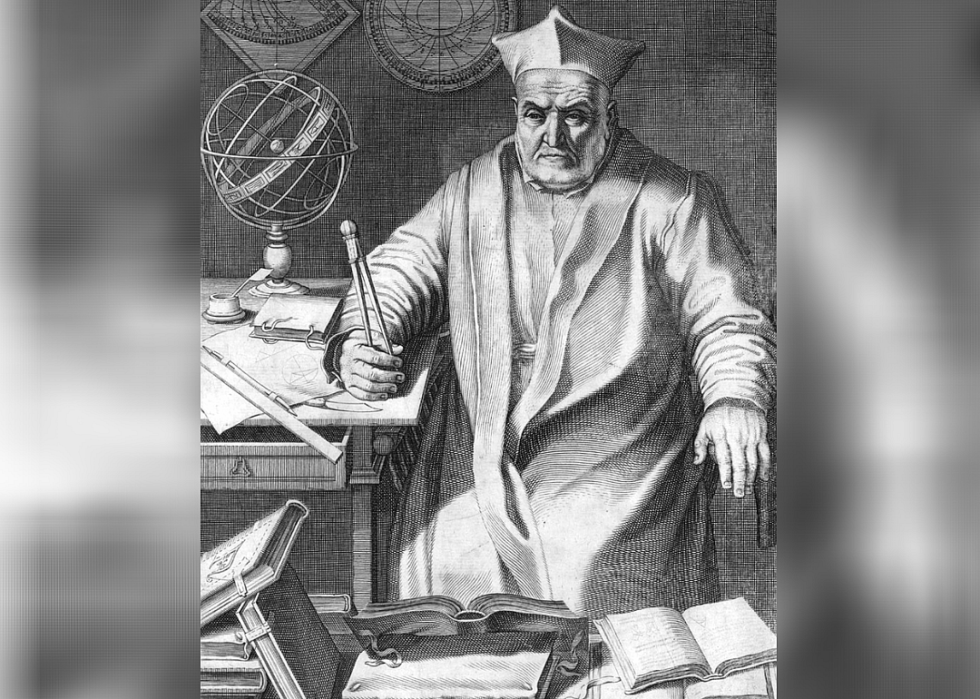 1582: Gregorian calendar