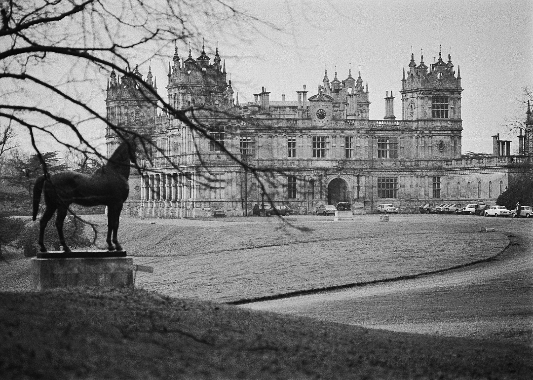 The decline of country houses