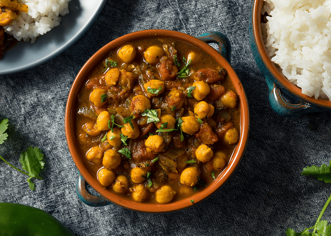 Indian Chickpea Chana Masala with Rice and Roti