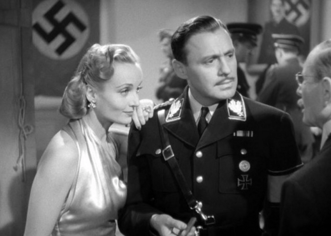 To Be or Not to Be (1942)