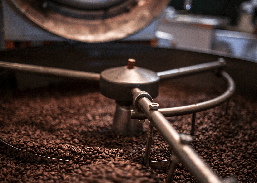 Close up roasting process.