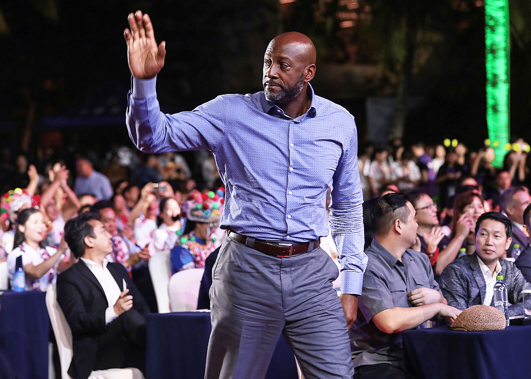 #50. Alonzo Mourning (tie)