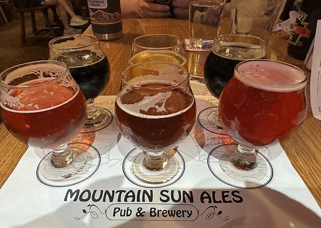 Denver, Colorado: Mountain Sun Pub & Brewery