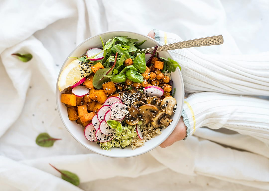 Eat healthy meals, snacks, and drinks