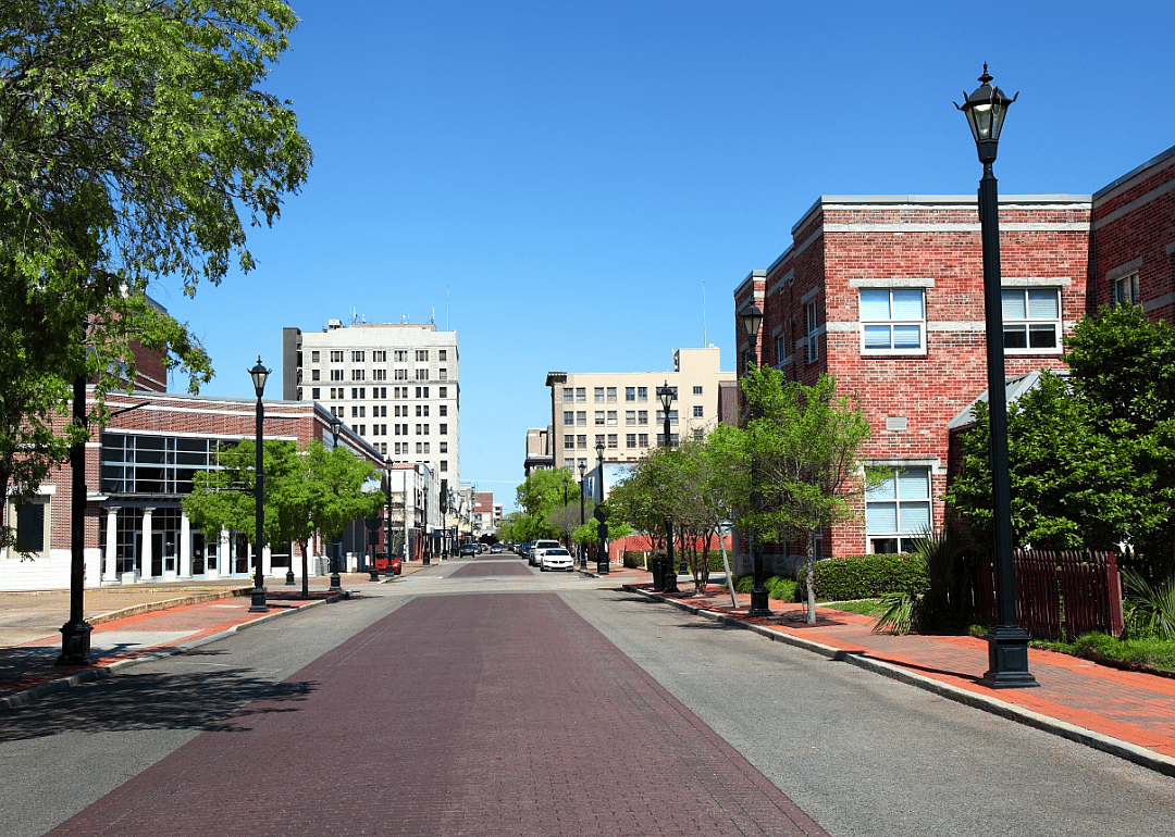 #4. Alexandria International (Alexandria, LA)