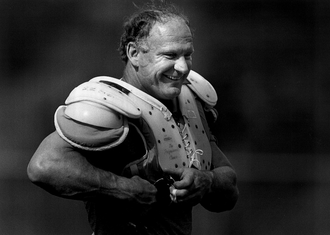 Mike Webster: Chronic traumatic encephalopathy