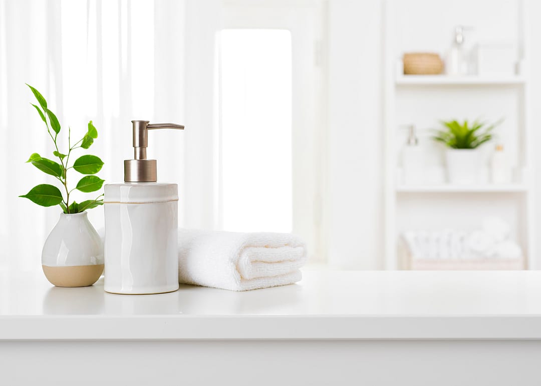 Use white towels in your bathrooms
