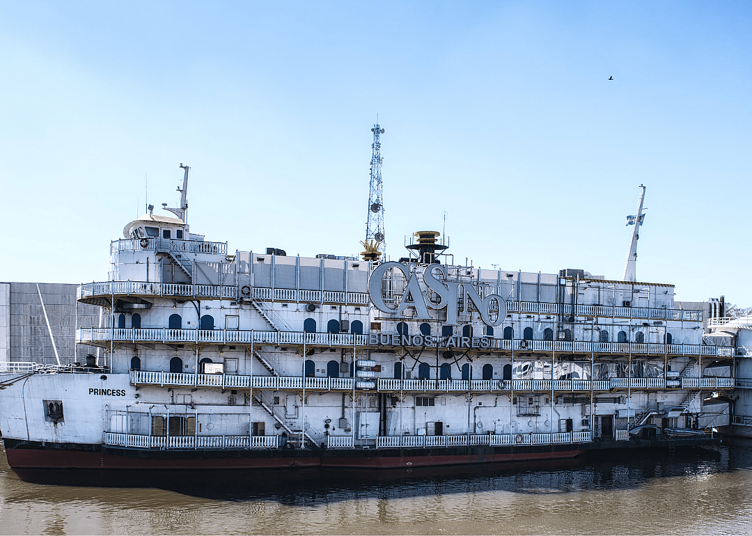 Casino Boat in Buenos Aires