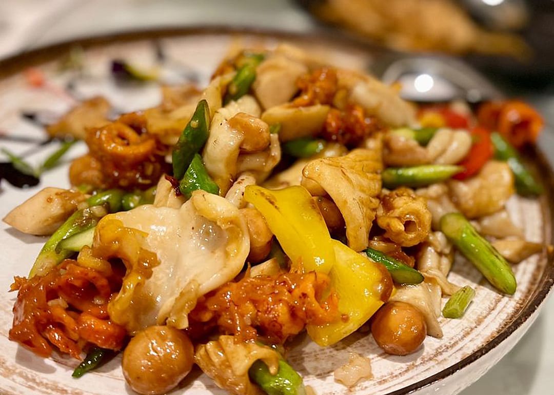 Orlando, Florida: YH Seafood Clubhouse