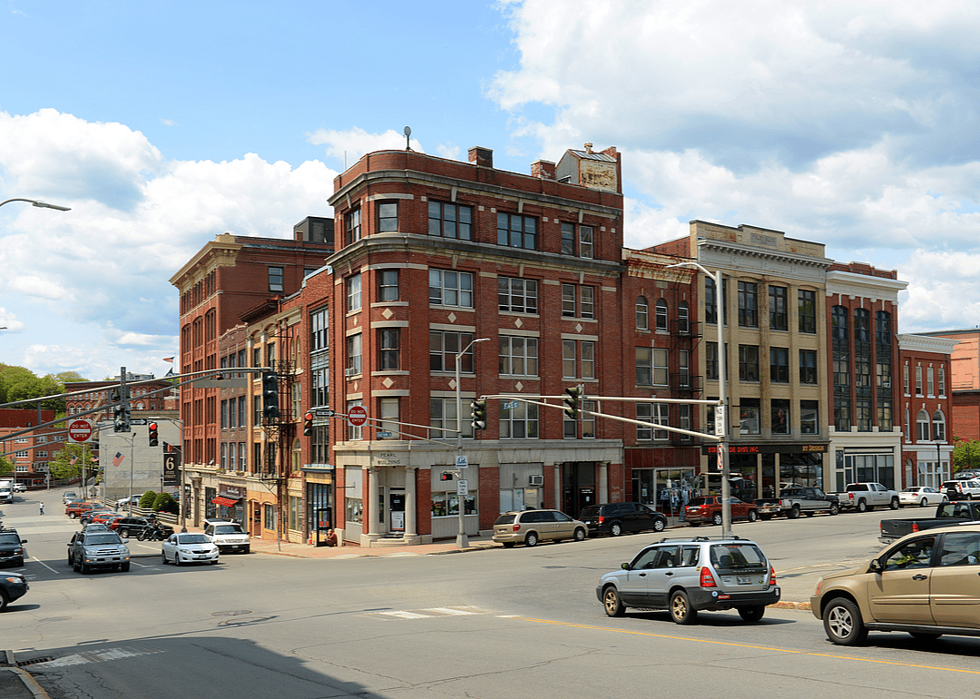 #42. Maine