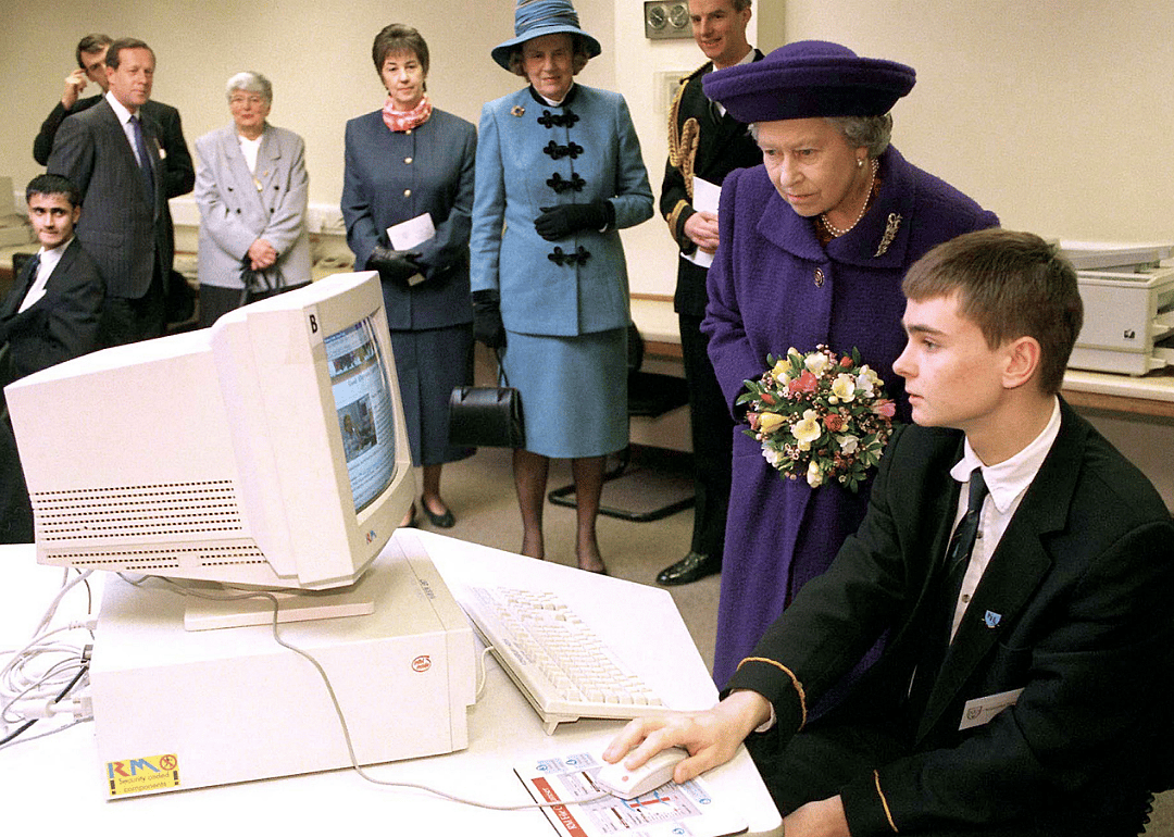 The World Wide Web is born