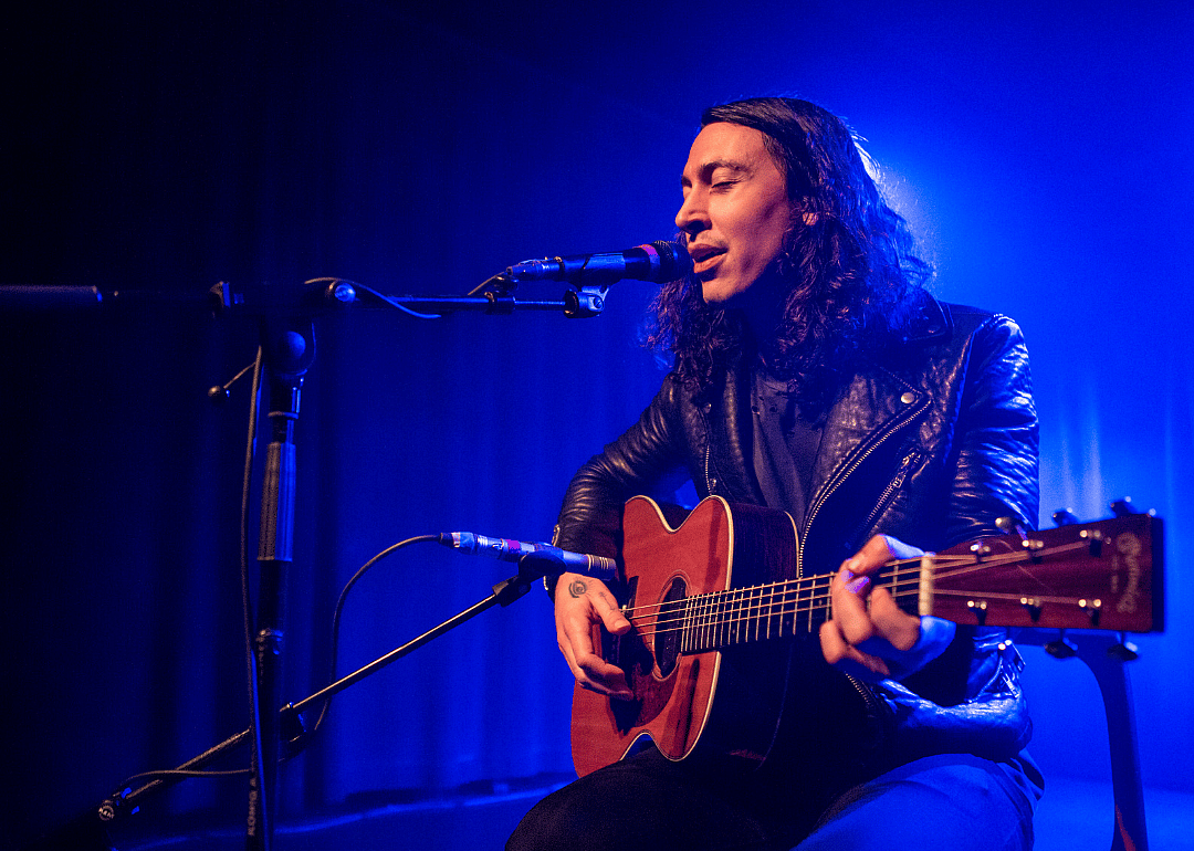 ‘Fire’ by Noah Gundersen