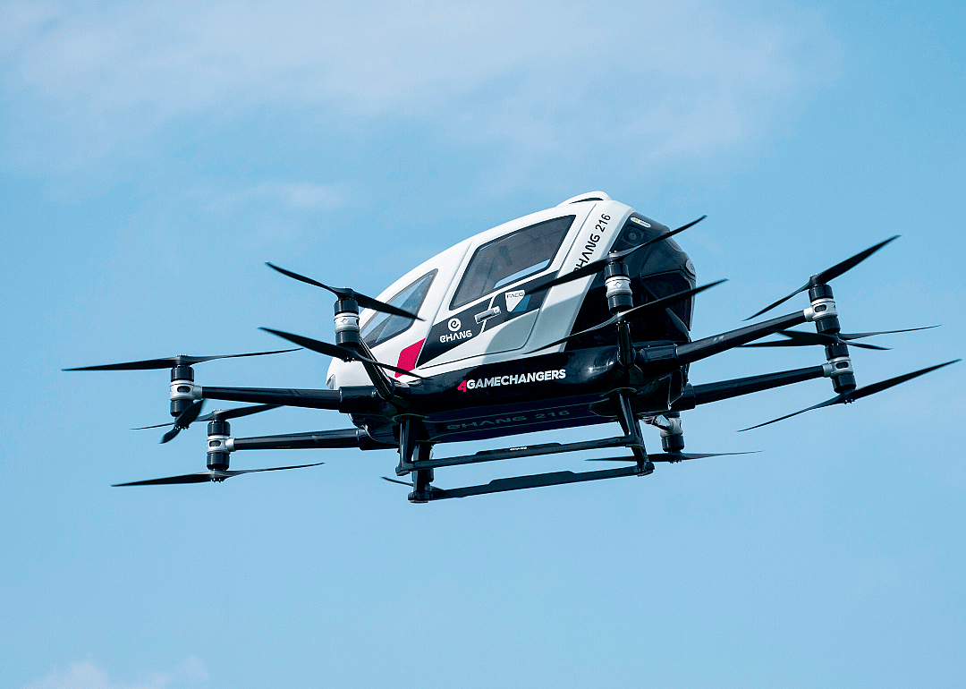 2020: First pilotless air taxi