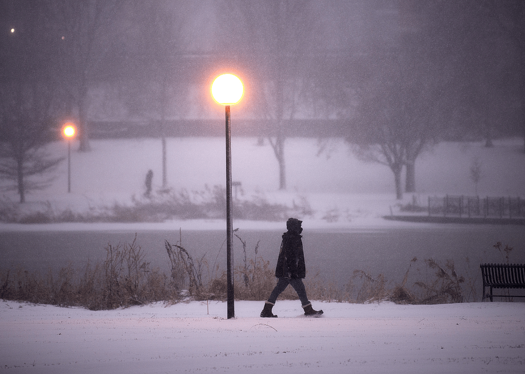 2020: Christmas week storms during a pandemic