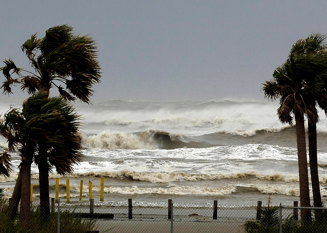 Create time-until-landfall hurricane plans