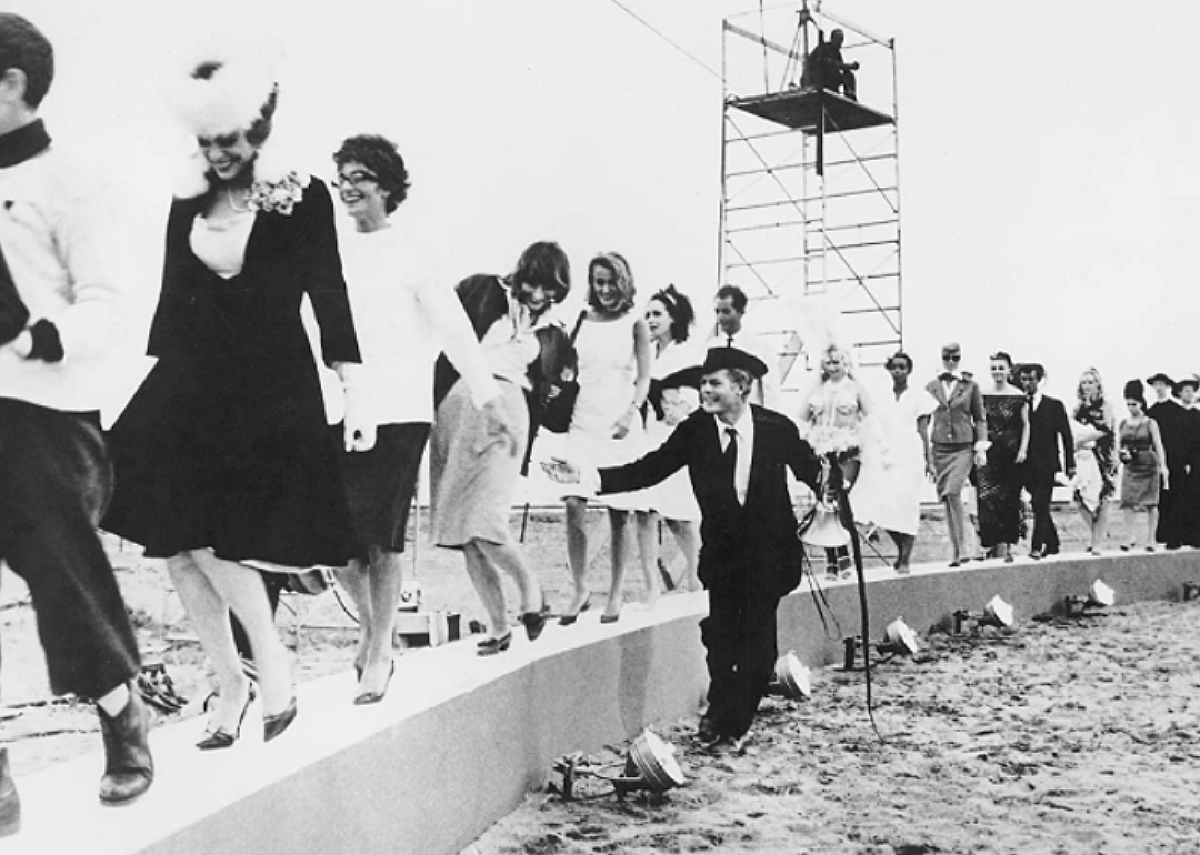 #23. 8½ (1963)