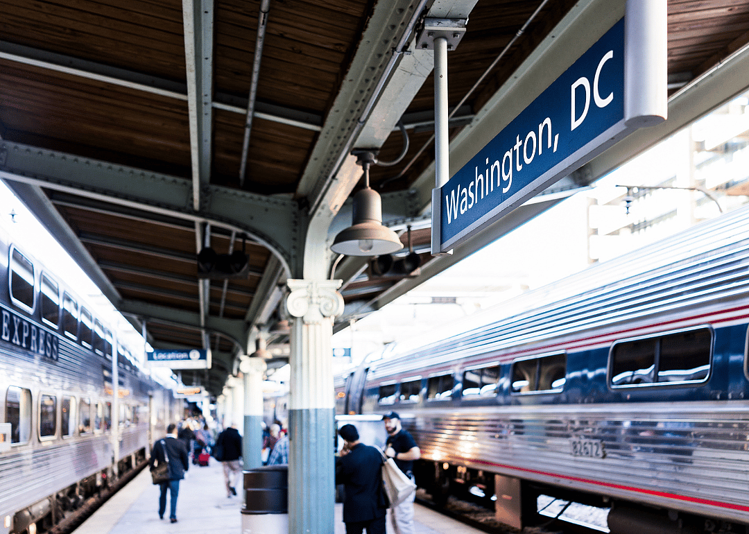 The interior of a Washington DC train station