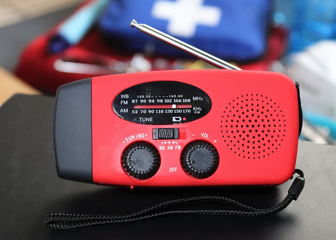 #5. NOAA Weather Radio with tone alert