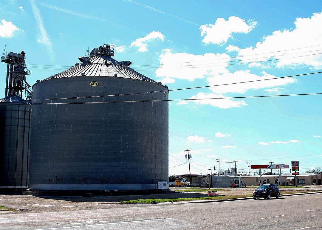 grain bin and gas station in Odem, TX