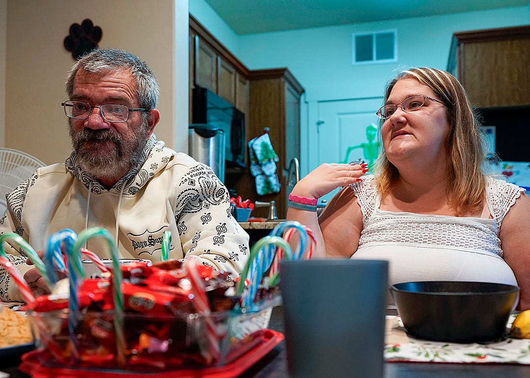 Jan Muth, left, and Tammy Perzia at their apartment.