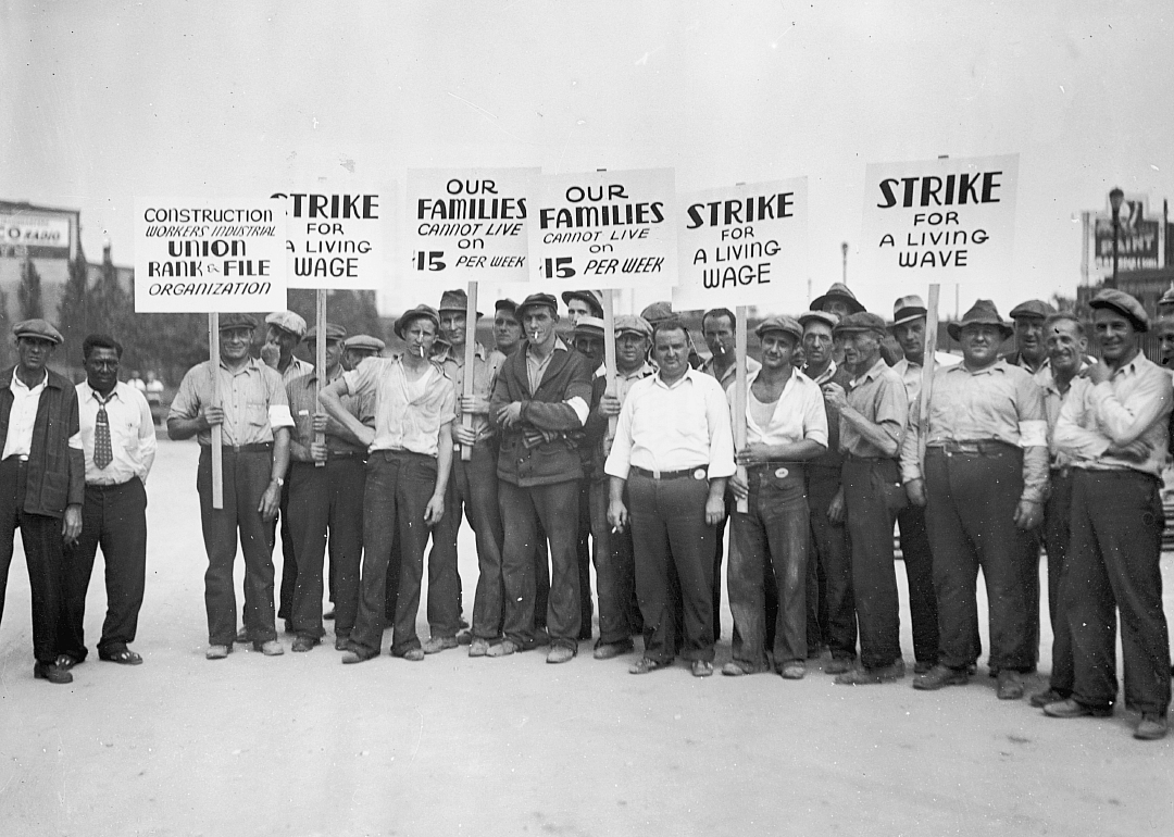 1938