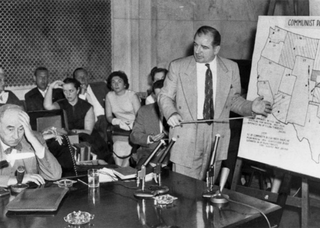 1953: McCarthy pursues Communists