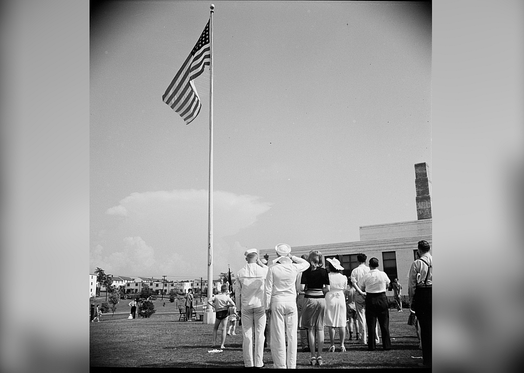 1942: The United States Flag Code