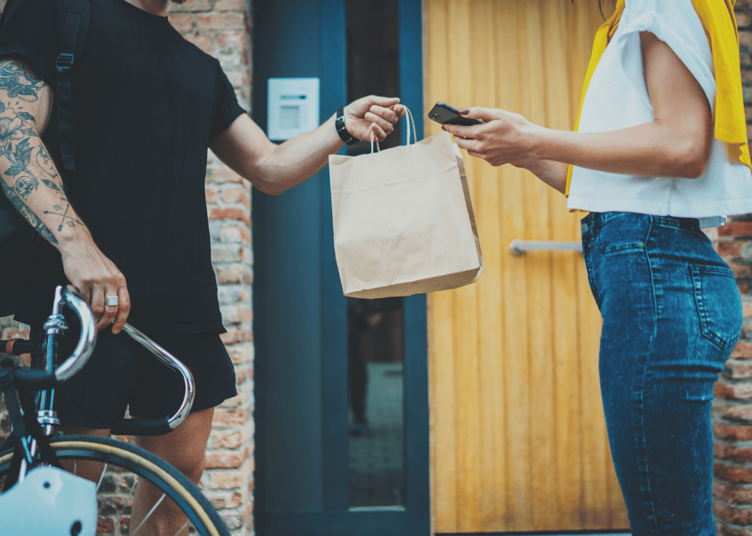 More people take second jobs
