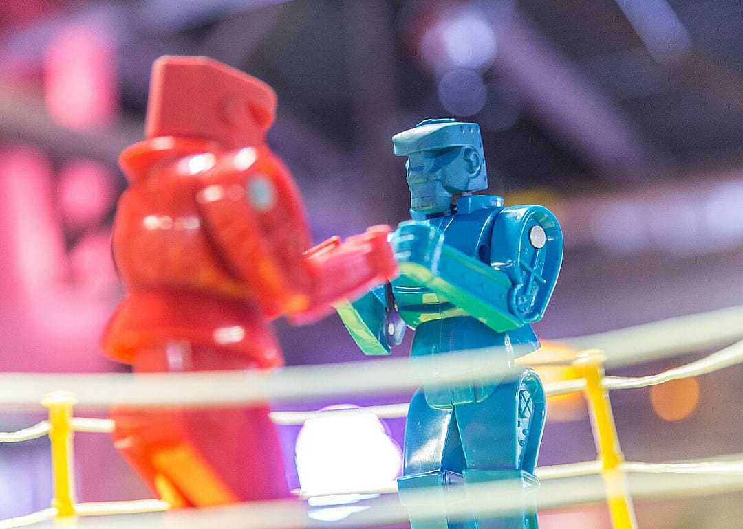 Rock 'Em Sock 'Em Robots