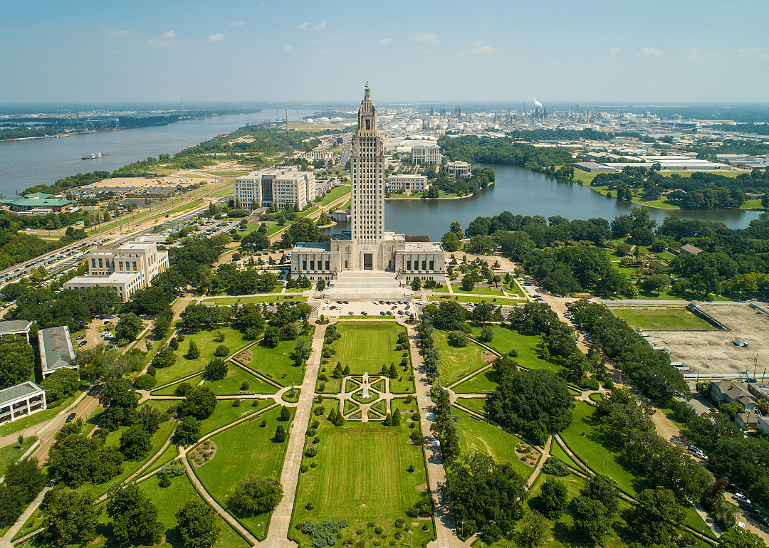 Aerial photo Baton Rouge State Capitol Park.