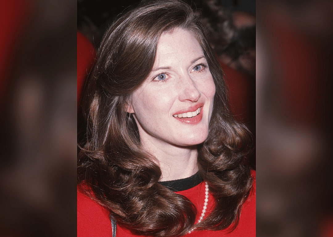 1952: Annette O'Toole