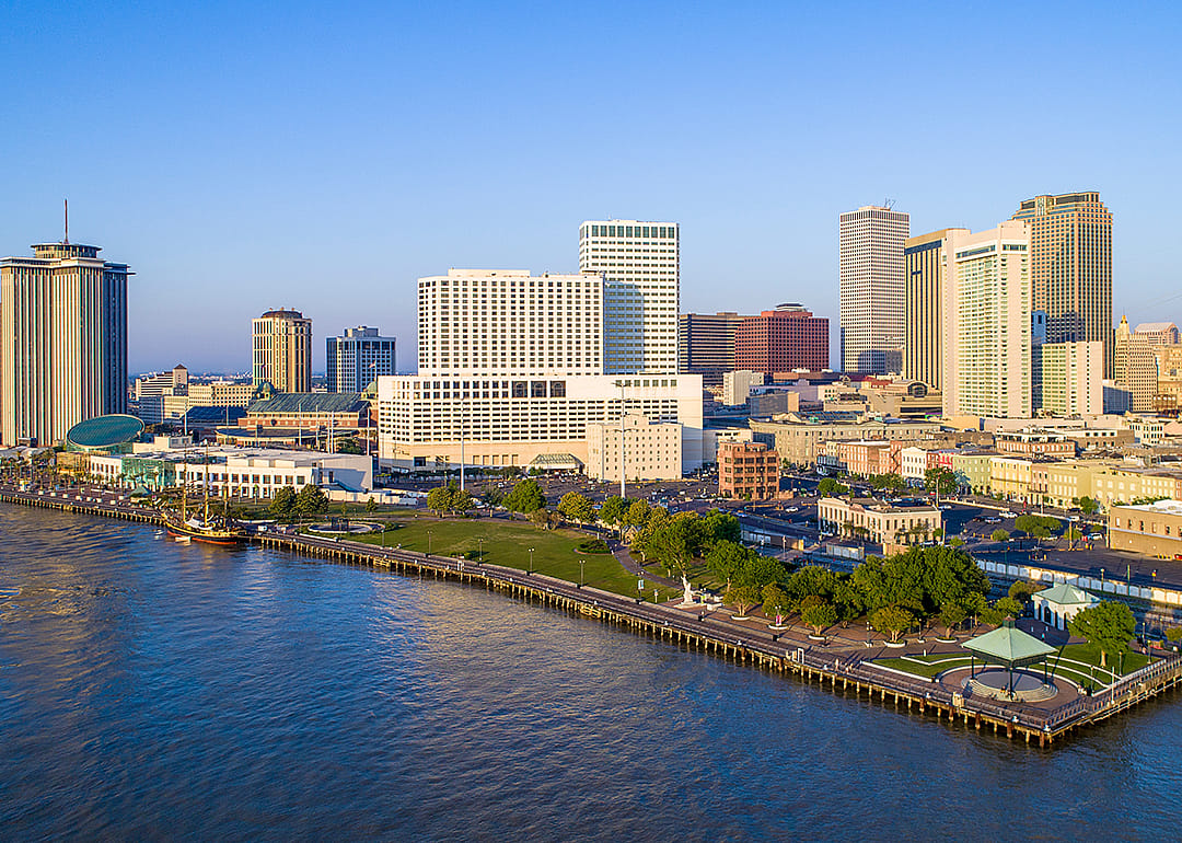 Aerial view of New Orleans skyline on clear day.