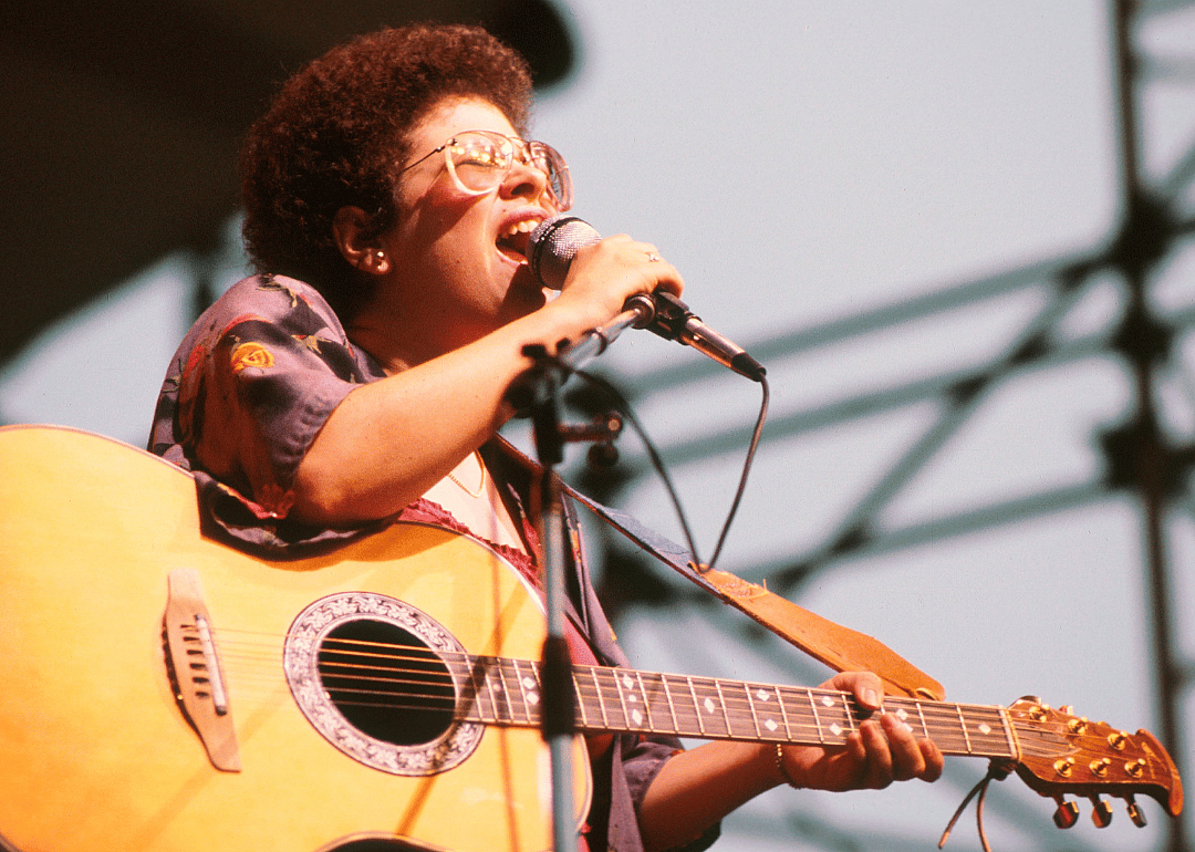 ‘Love Makes a Woman’ by Phoebe Snow