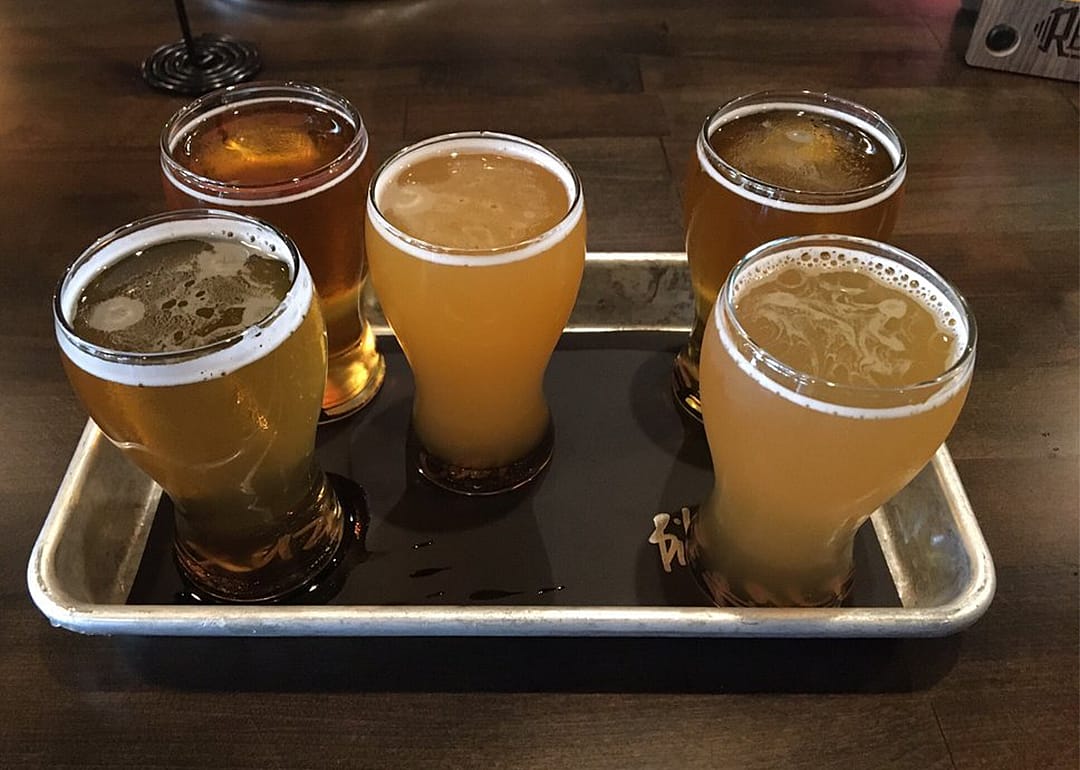 Seattle, Washington: Resonate Brewery + Pizzeria