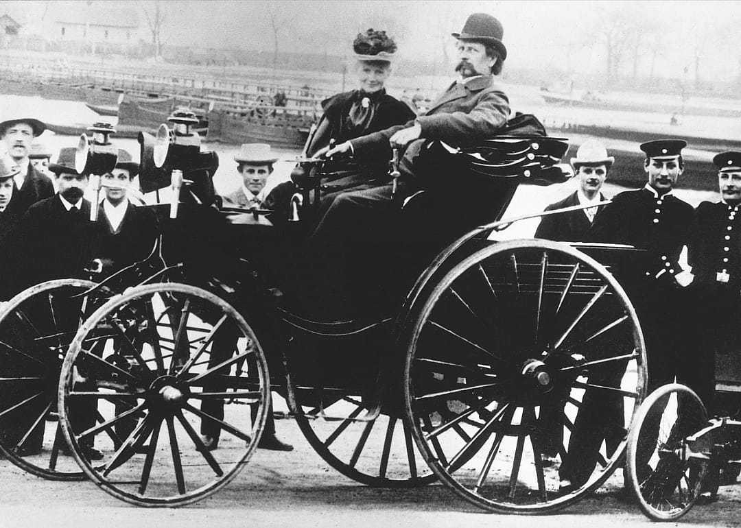 1890s: Automobile