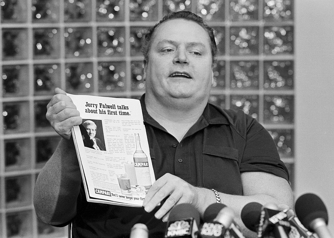 1978: Pornographer shot while battling obscenity charges