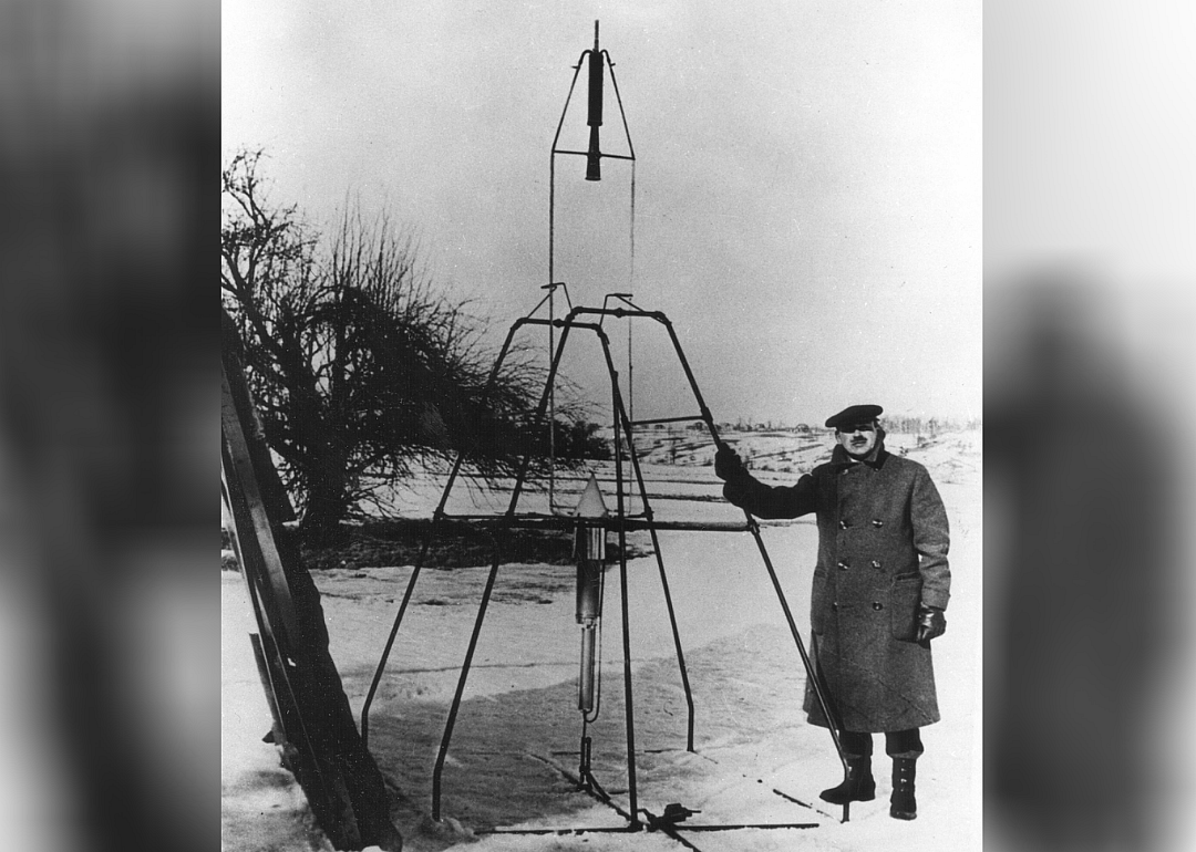 1926: Rockets