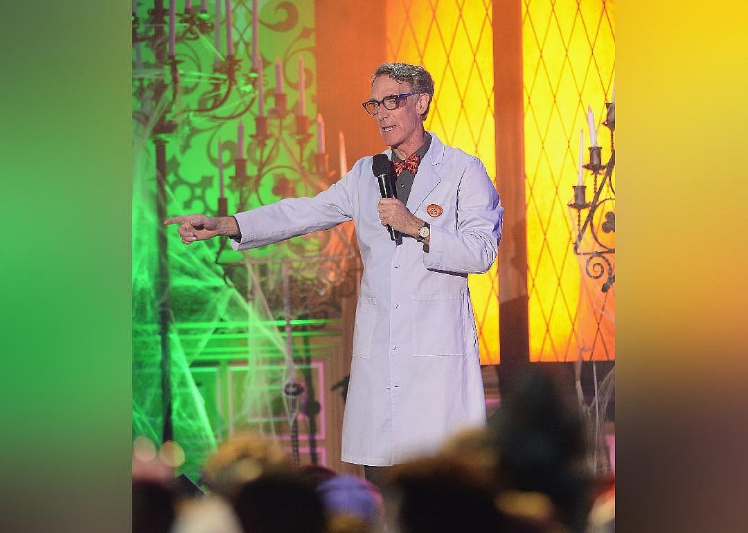 1993–98: Stars in "Bill Nye the Science Guy"